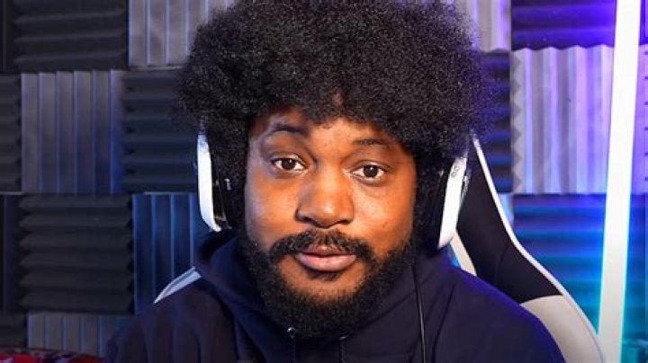 Coryxkenshin: The Rise Of A YouTube Sensation