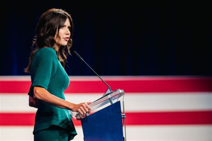 CPAC Kristi Noem criticizes GOP governors who enacted Covid19