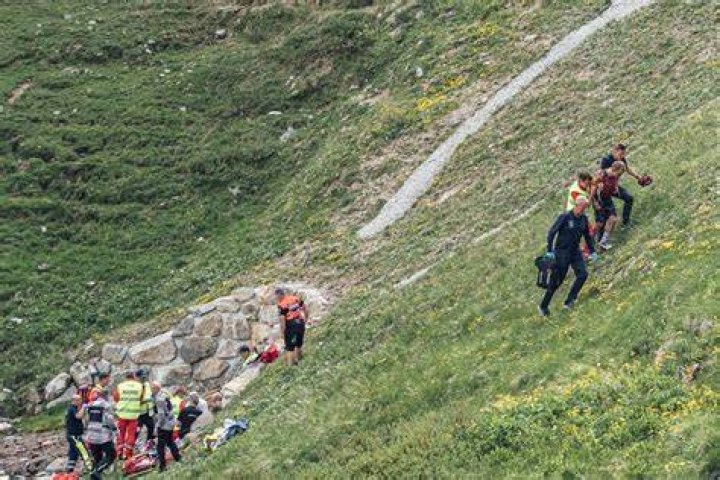 Cyclisme Chute de Gino M&auml;der le champion du monde s&rsquo;indigne Le Matin