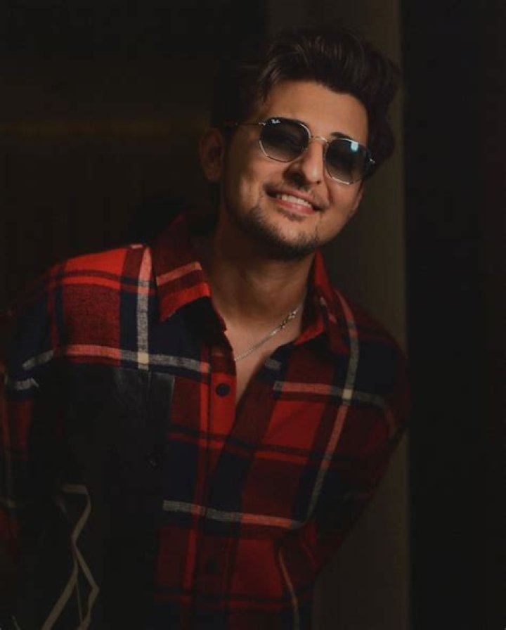 Darshan Raval 2020 Wallpapers Wallpaper Cave