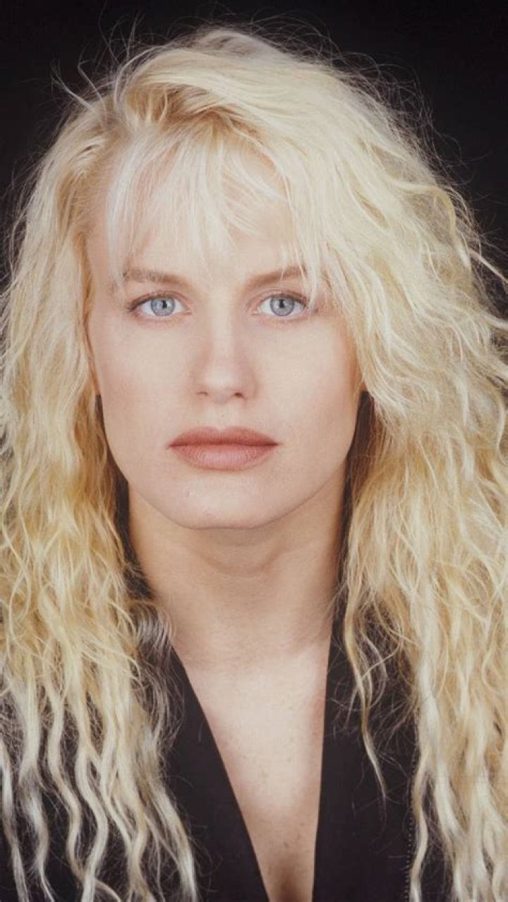 Daryl Hannah Profile Images &mdash; The Movie Database (TMDB)