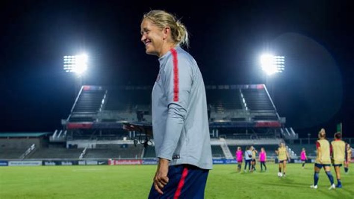 Dawn Scott Steps Down As U.S. WNT High Performance Coach To Take