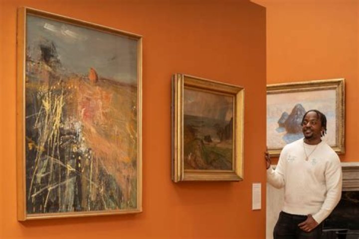 Discover The Work Of Renowned Artist Helena Vastergaard