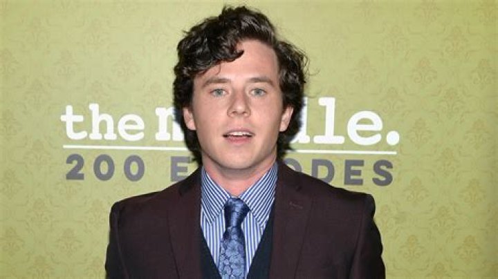 Discovering Charlie McDermott: The Rising Star Of Hollywood