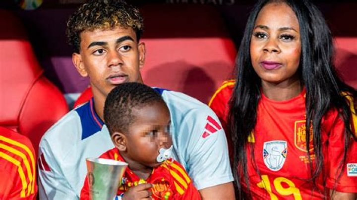 Discovering Lamine Yamal's Brother: A Journey Through Family And Football