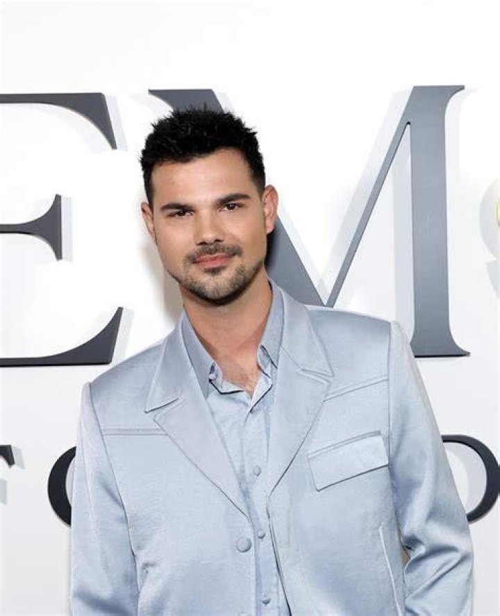 Discovering The Age Of Taylor Lautner: How Old Is He Really?