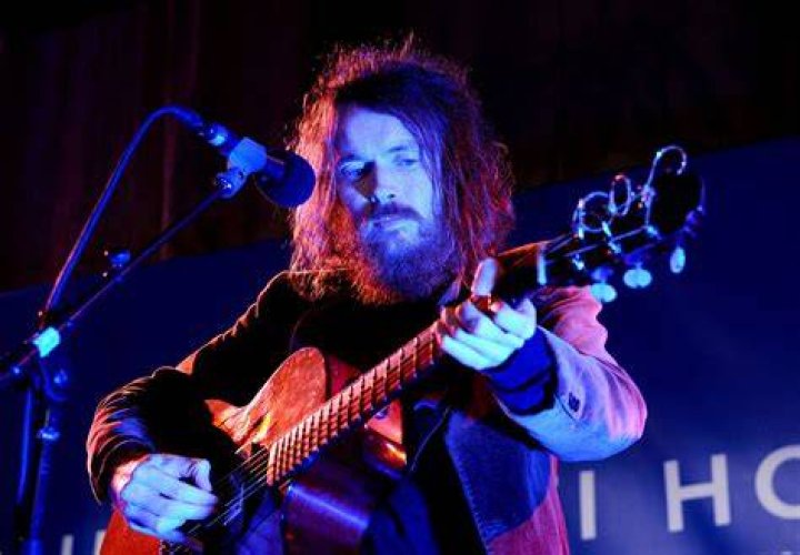 Discovering The Soulful Melodies Of Damien Rice