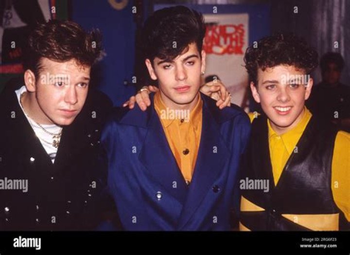Donnie Donnie wahlberg 90s, Donnie wahlberg, New kids on the block
