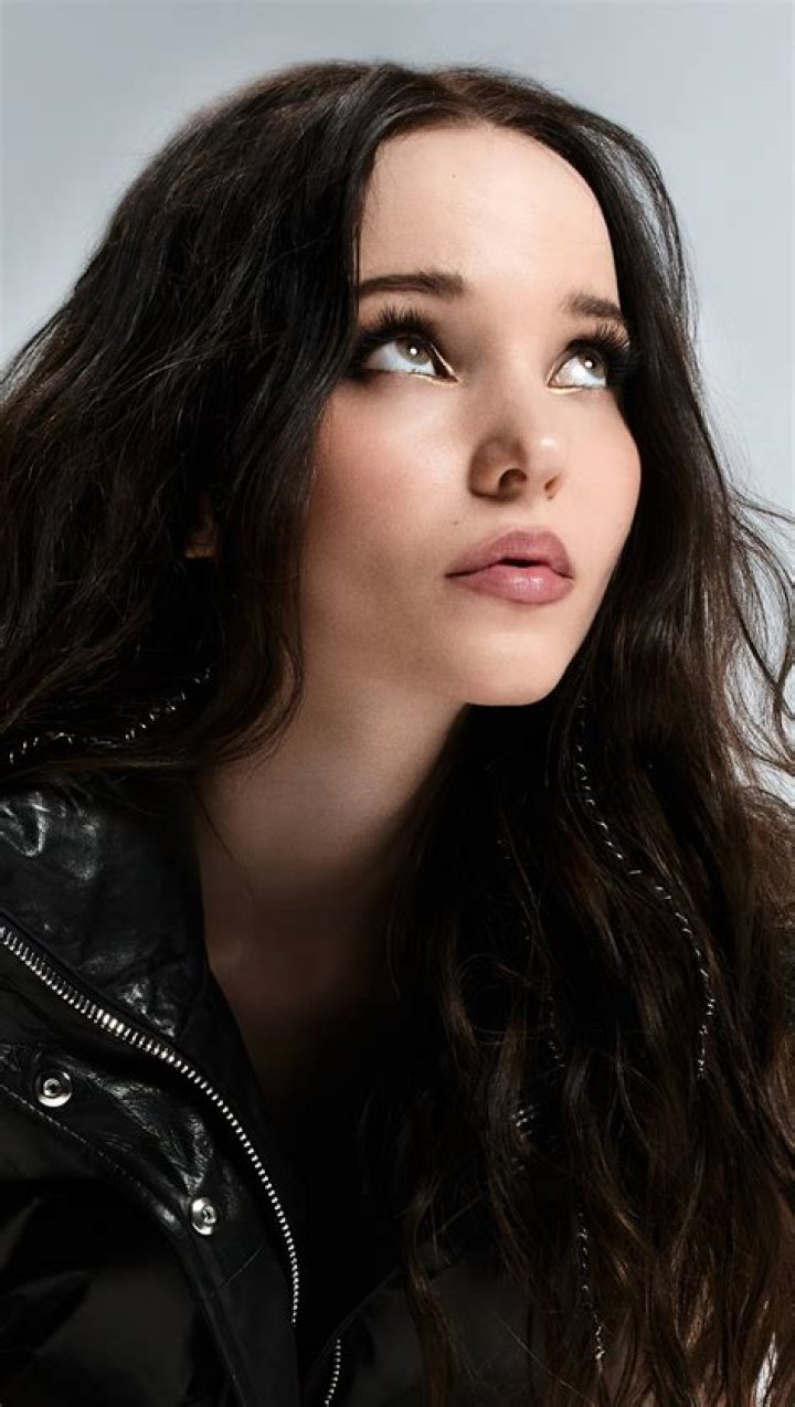 Dove Cameron's Fans Paid for Her and Thomas Doherty's Dinner Date at