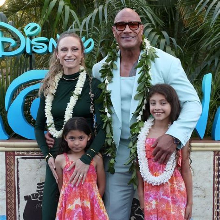 Dwayne Johnson&rsquo;s Touching Family Moments That Will Warm Your Heart