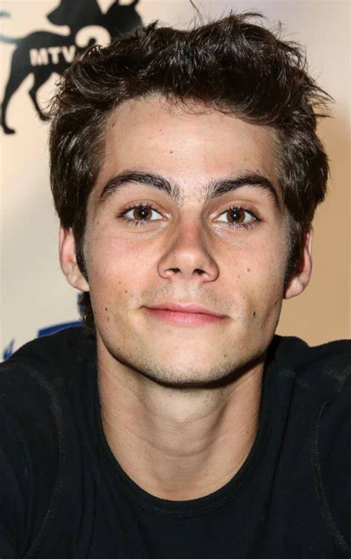 Dylan O'Brien Girlfriend Who Is The Actor Dating In 2021? OtakuKart