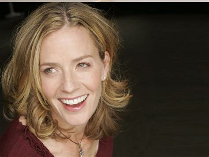 Elisabeth Shue photos and Biography Digital HD Photos