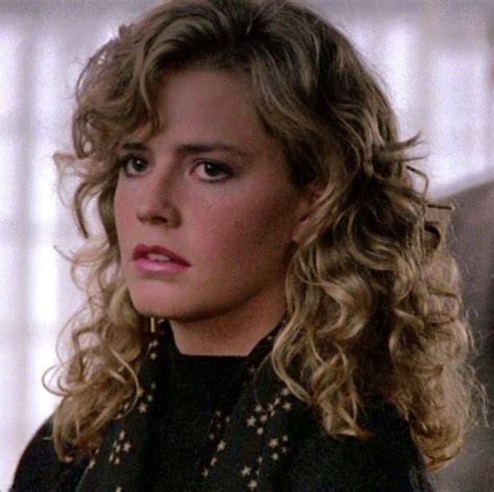 Elisabeth Shue what the beautiful actress from the 80s looks like today
