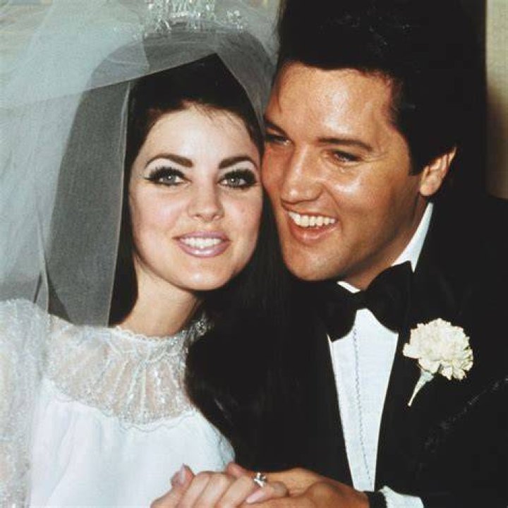 Elvis & Priscilla Presley honeymoon house for sale 97.1fm The Drive