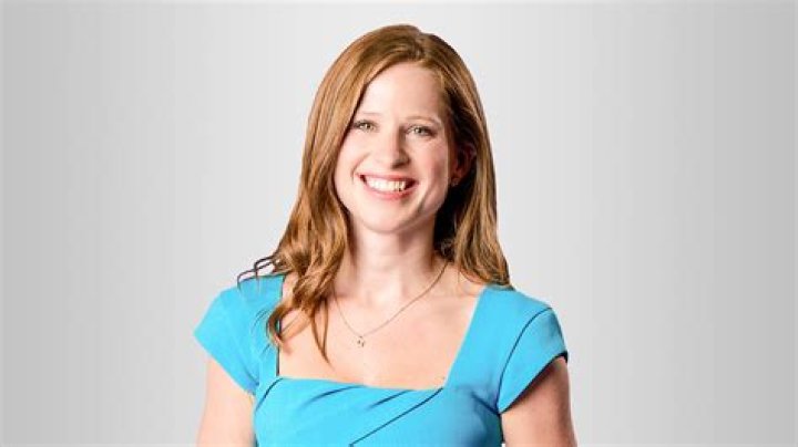 Emily Carver Age Height, Net Worth, Husband Starsgab