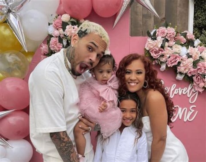 Enfants de Chris Brown rencontrez Royalty, Lovely Simphani et Aeko