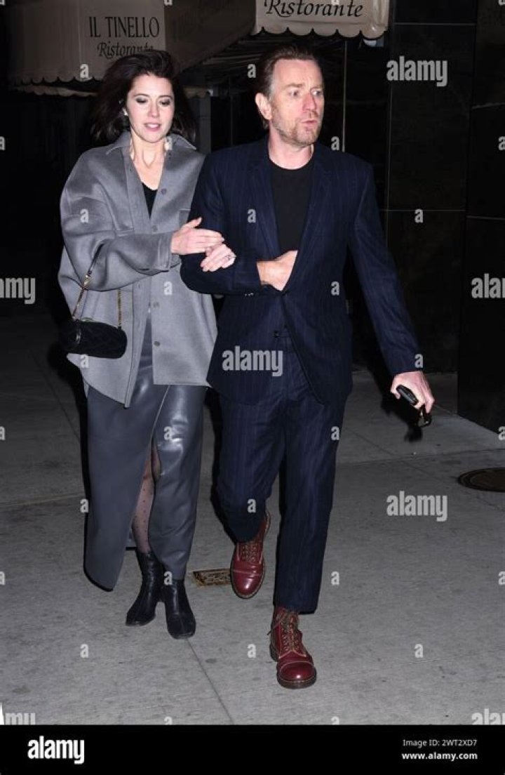 Ewan McGregor And Wife Mary Elizabeth Winstead How They Met, Kids Parade