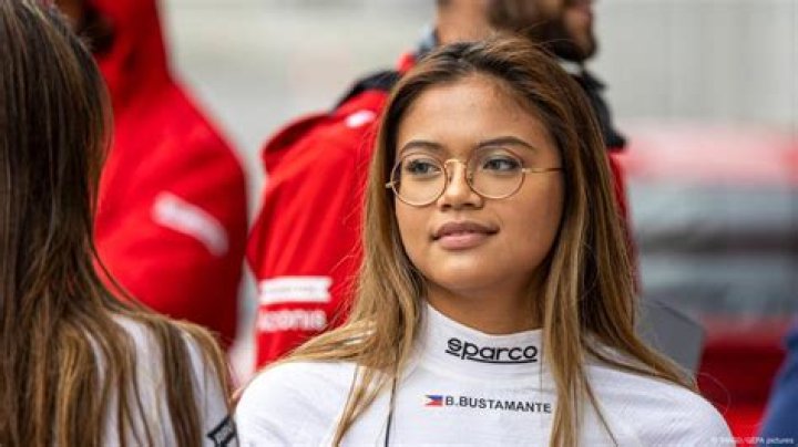 F1 Academy driver Bianca Bustamante on life in the fast lane DW 10