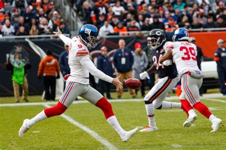Former Syracuse football punter Riley Dixon receives Denver Broncos