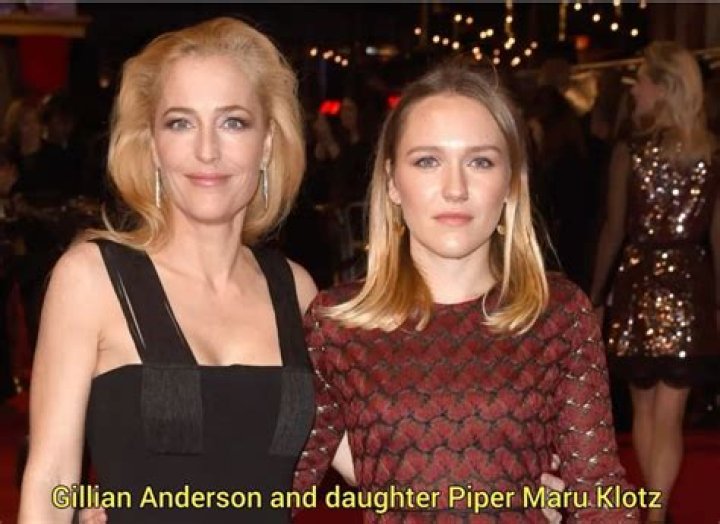 Gillian Anderson and Daughter Piper Maru Klotz Pictures POPSUGAR