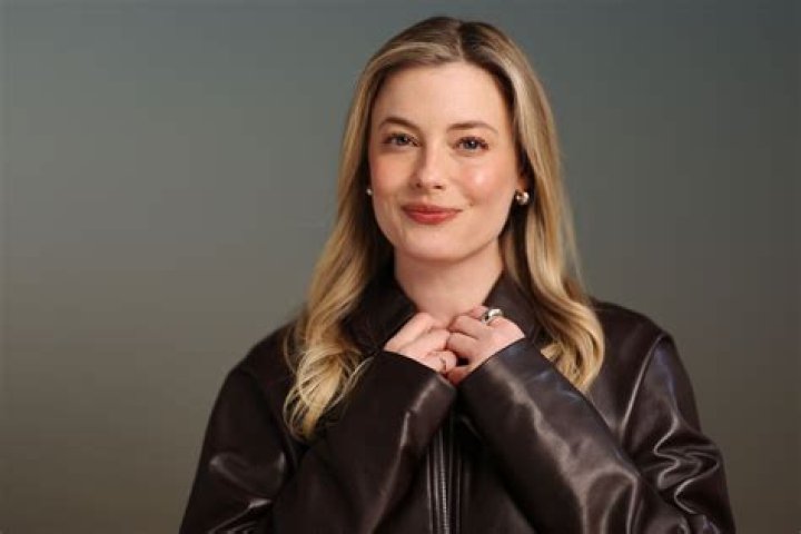 Gillian Jacobs summary Film Actresses