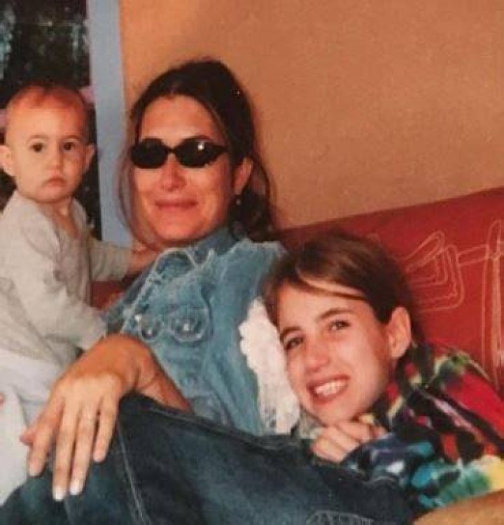 Grace Nickels Meet Emma Roberts Sister