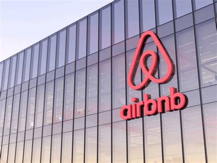 Guide To Understanding The Role Of The Airbnb CEO