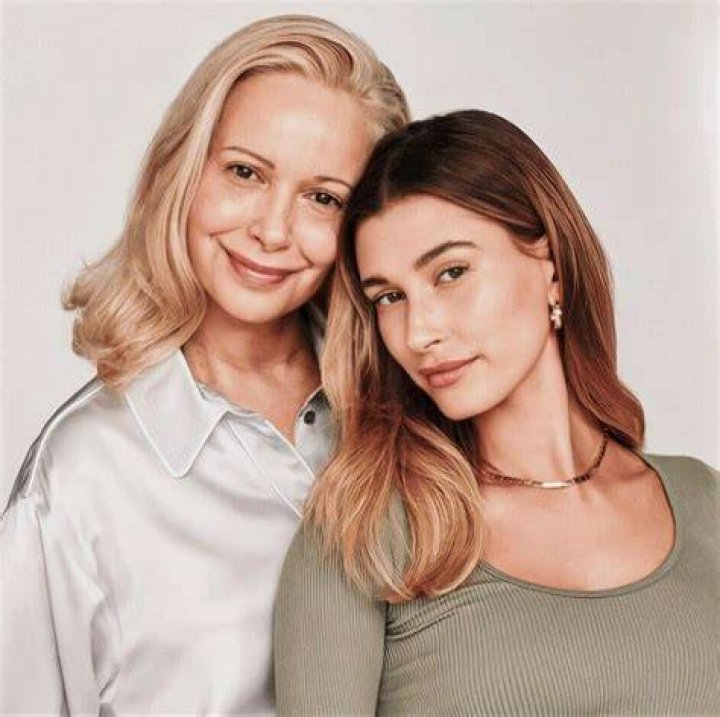 Hailey Baldwin spends quality time with motherinlaw Pattie Mallette