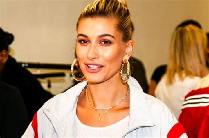 Hailey Baldwin Wiki, Bio, Age, Parents, Sister & Net Worth