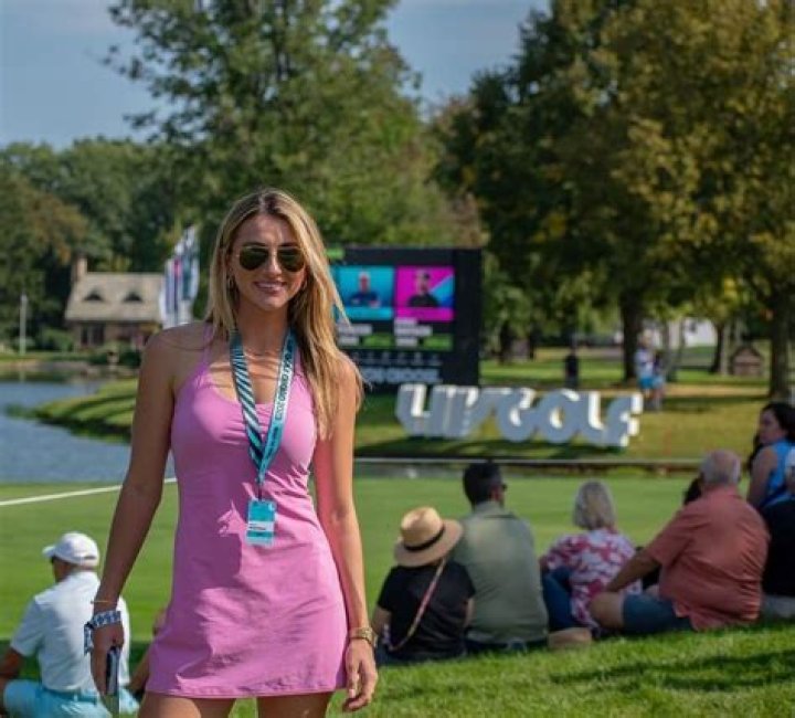 Hannah Cook Brings "It" To Barstool & Amateur Hour Golf &raquo; Shed The Block