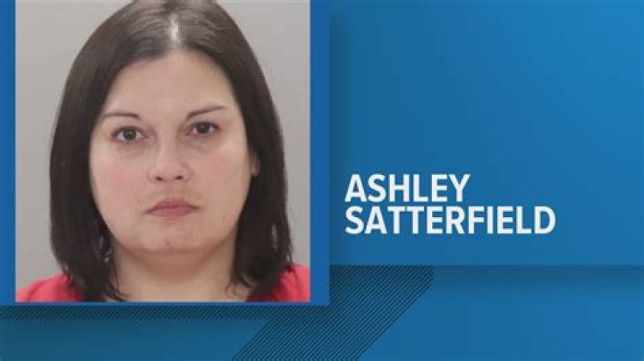 Heather Lueth Who is Michael Lindell's daughter?