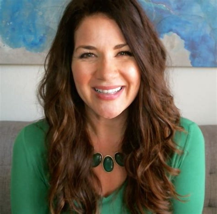 Her Story Tara Leigh Cobble &mdash; EQUIPPED BY FAITH
