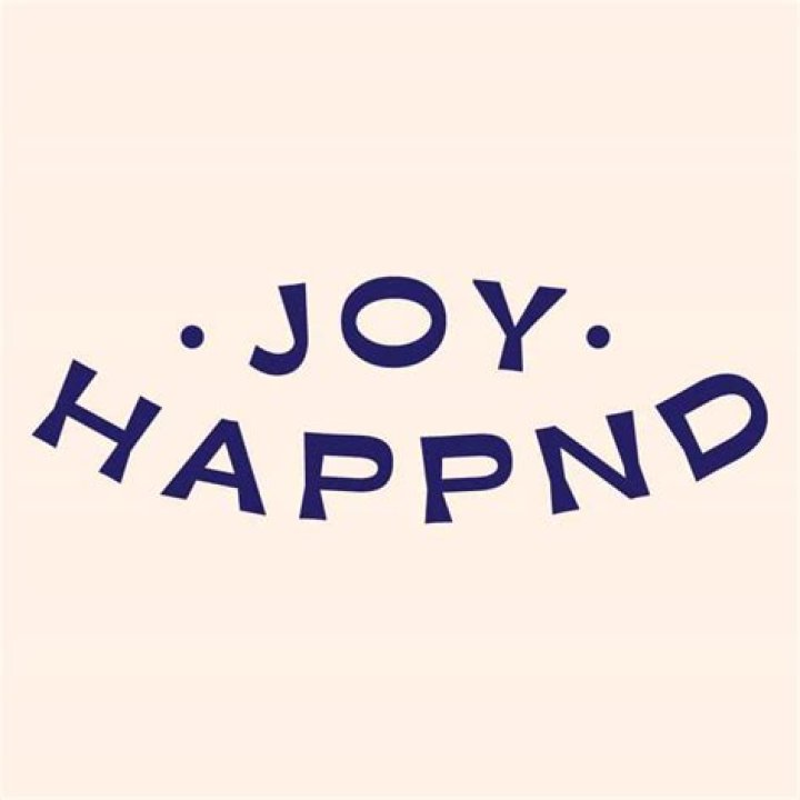 [Herald Review] With joy and happiness, Eric Nam reunites with Korean