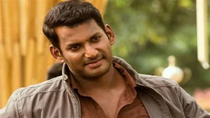 Hero Vishal's Father To Be Ambassador Of A Centre's Program!