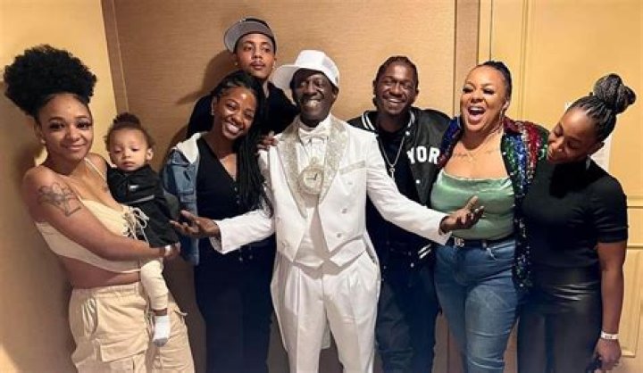 How Many Kids Does Flavor Flav Have? Get To Know All His Children