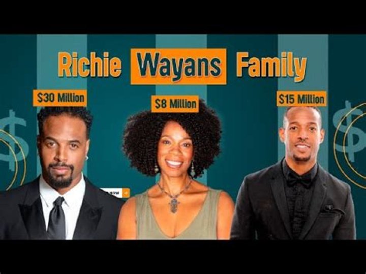 How many siblings are in the Wayans family? The siblings ranked from