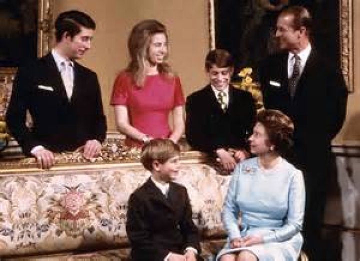 How many siblings does King Charles III have and who are they? UK