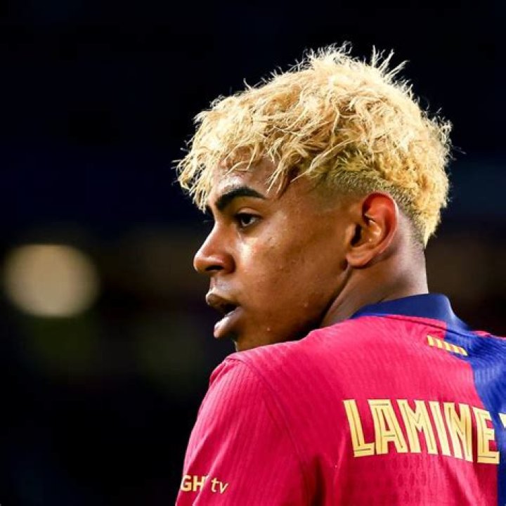 How Much Cash Does Lamine Yamal Earn Weekly?