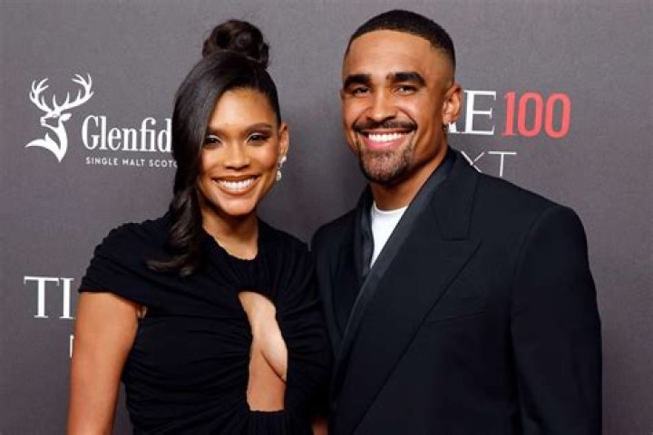 How Much Is Bryonna Burrows Worth? The Details On Her Net Income And Wealth