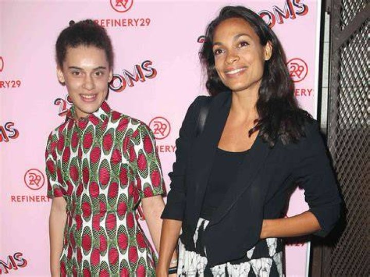 How Rosario Dawson And Boyfriend Senator Corey Booker Celebrated Star
