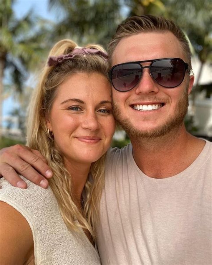 Is Jason Hoppy's Relationship Status Still Single?