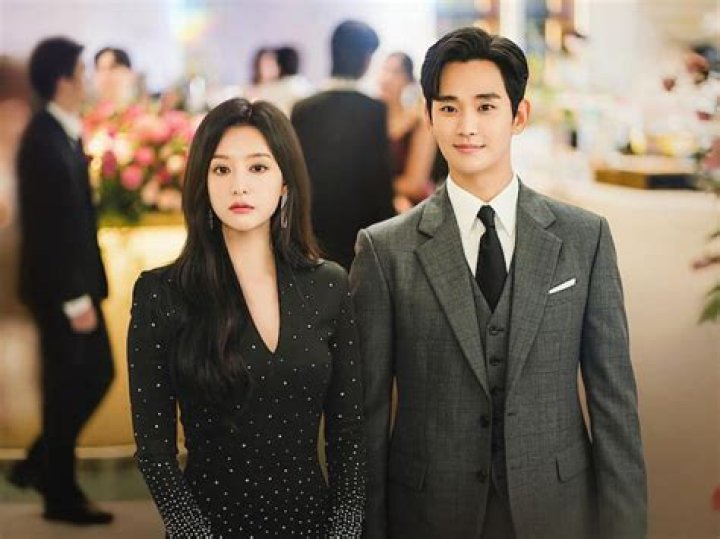 Is Kim So Hyun And Kim Ji Won Dating? The Rumor Mill Spins