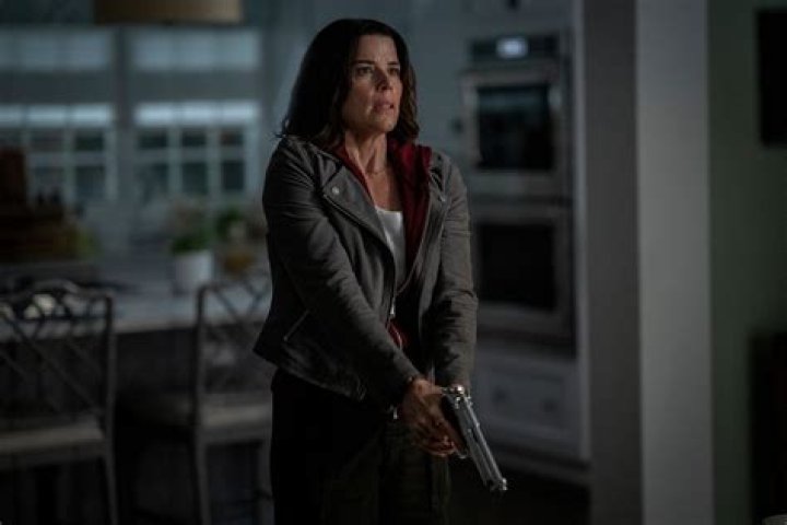 Is Neve Campbell Married? Discovering The Truth Behind The Actress's Relationship Status