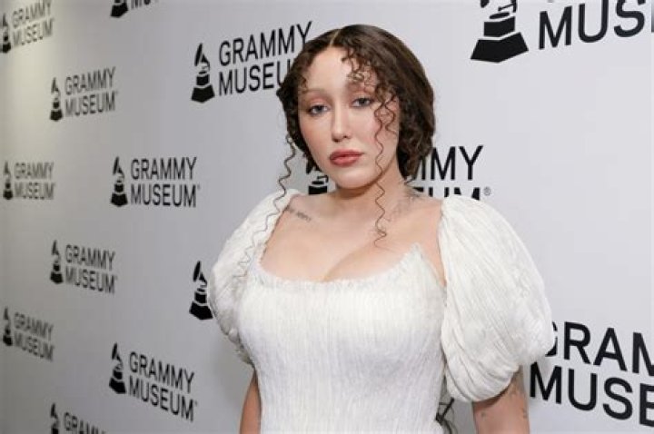 Is Noah Cyrus Pregnant in 2023 or This News is Just a Rumor? Venture jolt