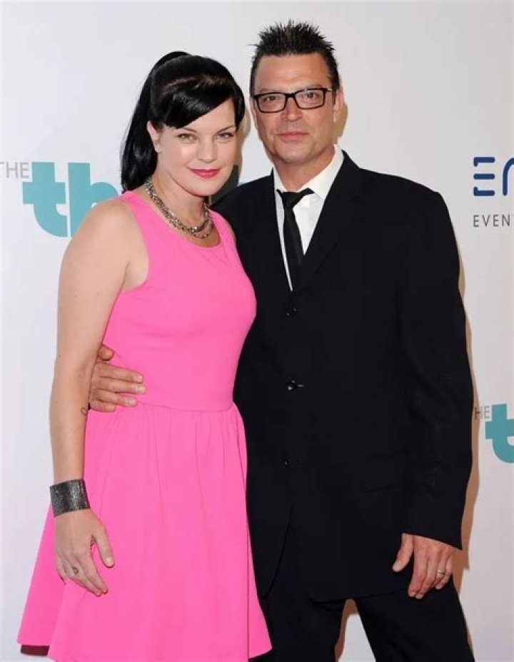 Is Pauley Perrette Married? Dating History, Gay, Now