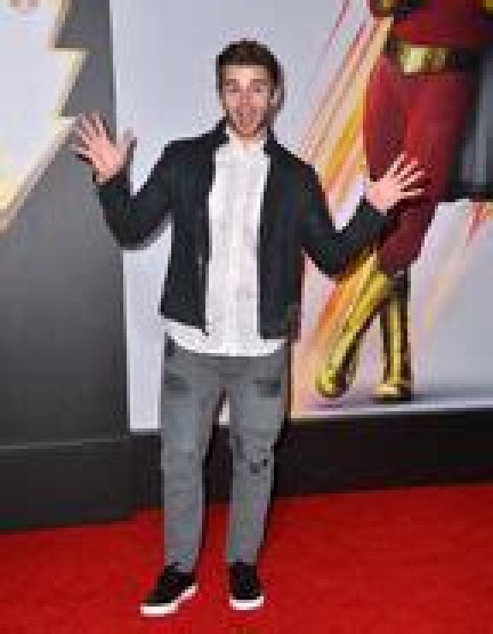 Jack Griffo Austin Sexy, Popular, &iquest;Gay? Wiki Fandom