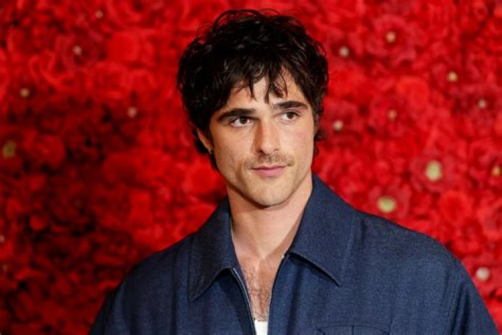 Jacob Elordi's Shocking Height Revealed Is Hollywood Ready for a Tall