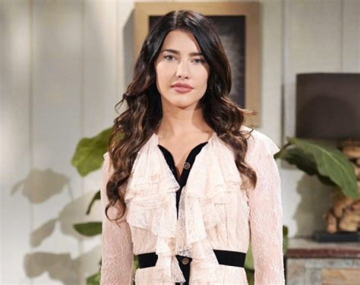Jacqueline MacInnes Wood Pregnant With Third Child