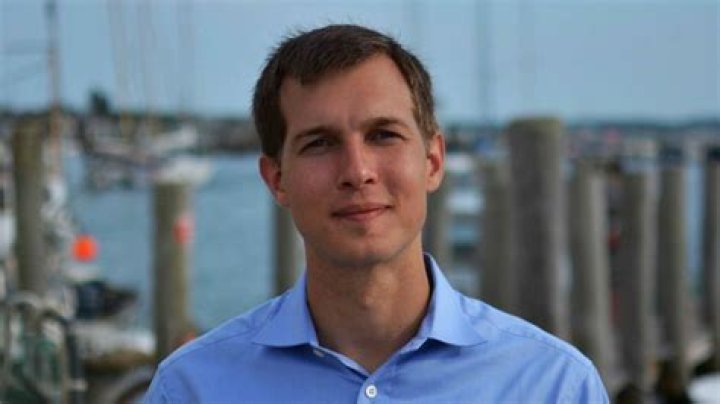 Jake Auchincloss wins Massachusetts primary for Kennedy&rsquo;s House seat