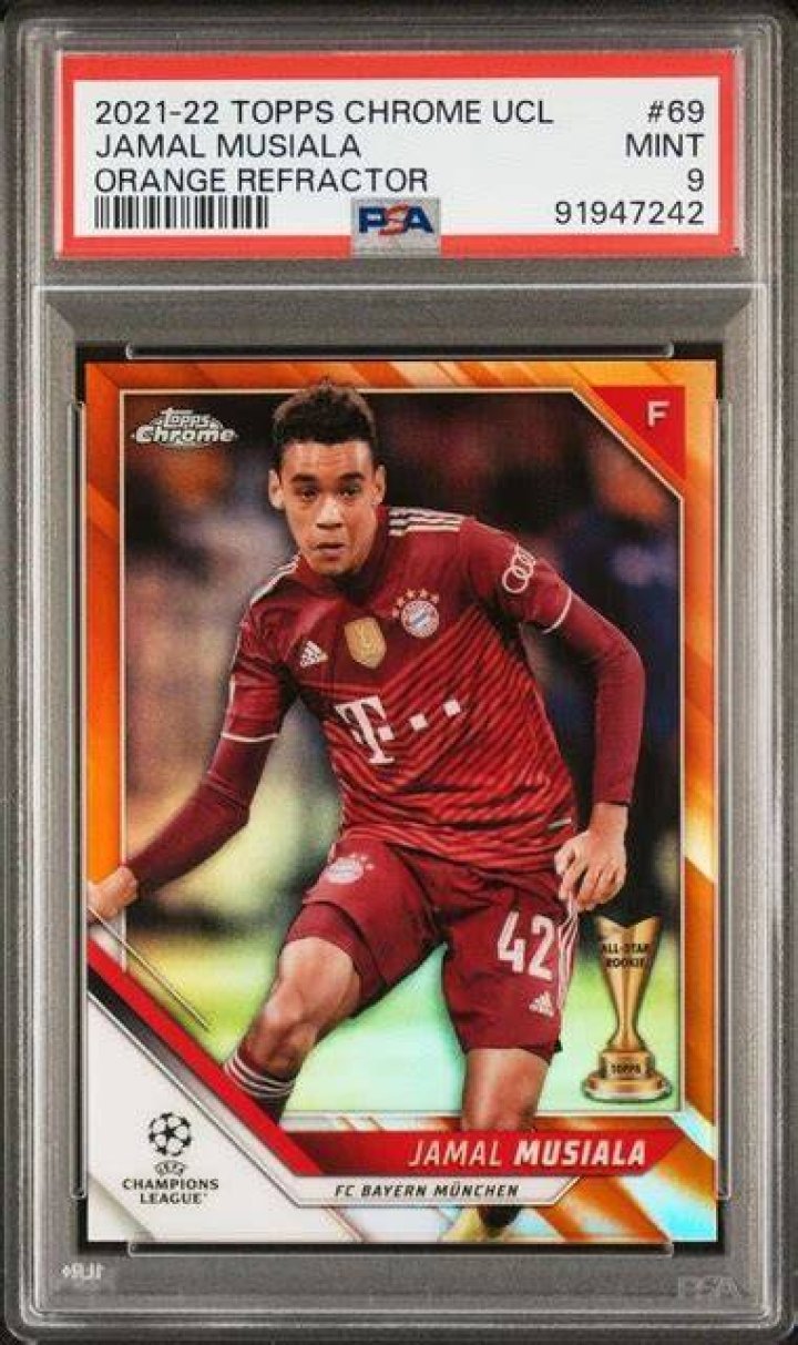 Jamal Musiala 2021 2022 Topps Match Attax Heritage Series Mint Card 4
